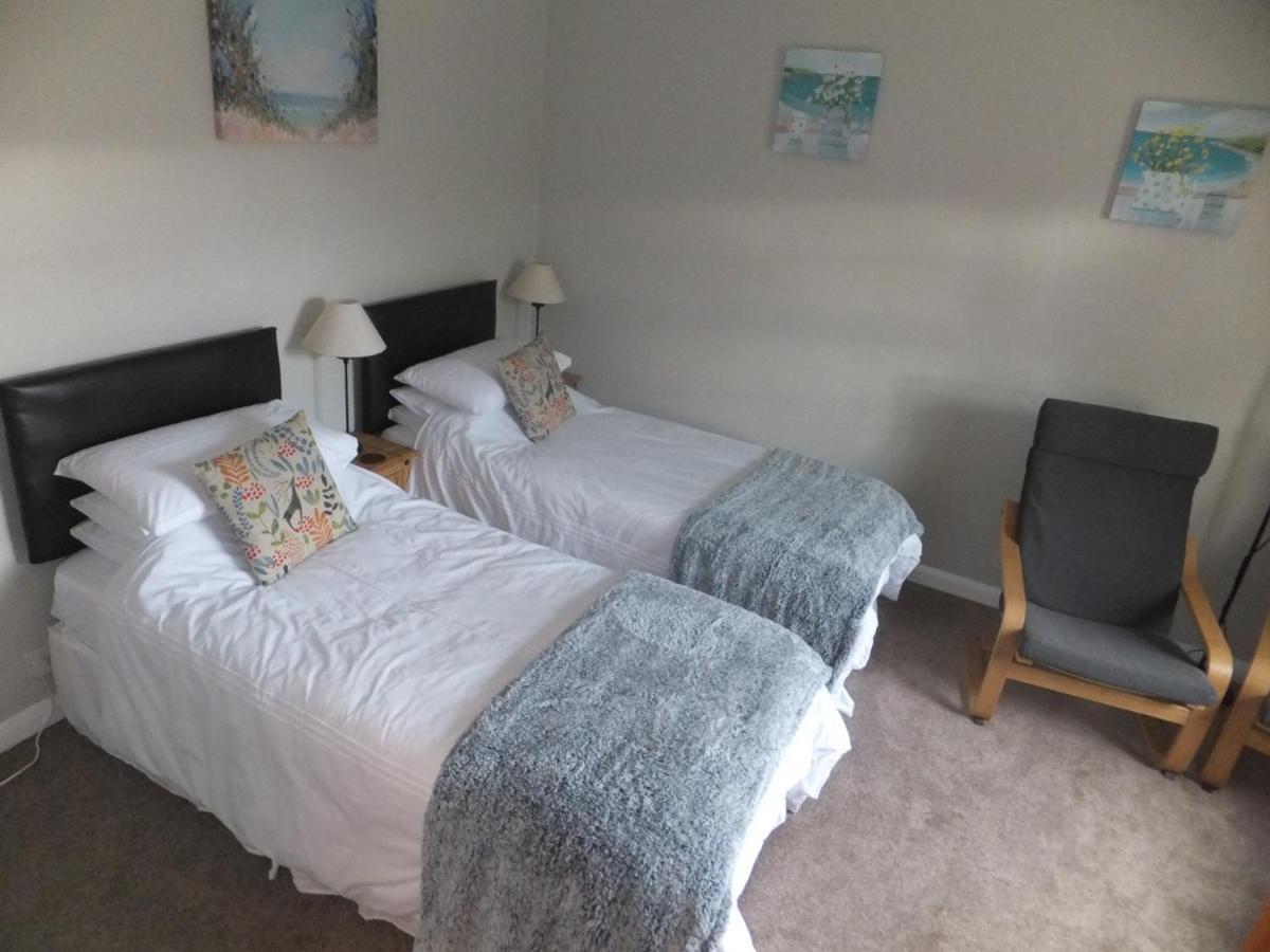 North Headborough Bed and Breakfast Haverfordwest Exteriör bild