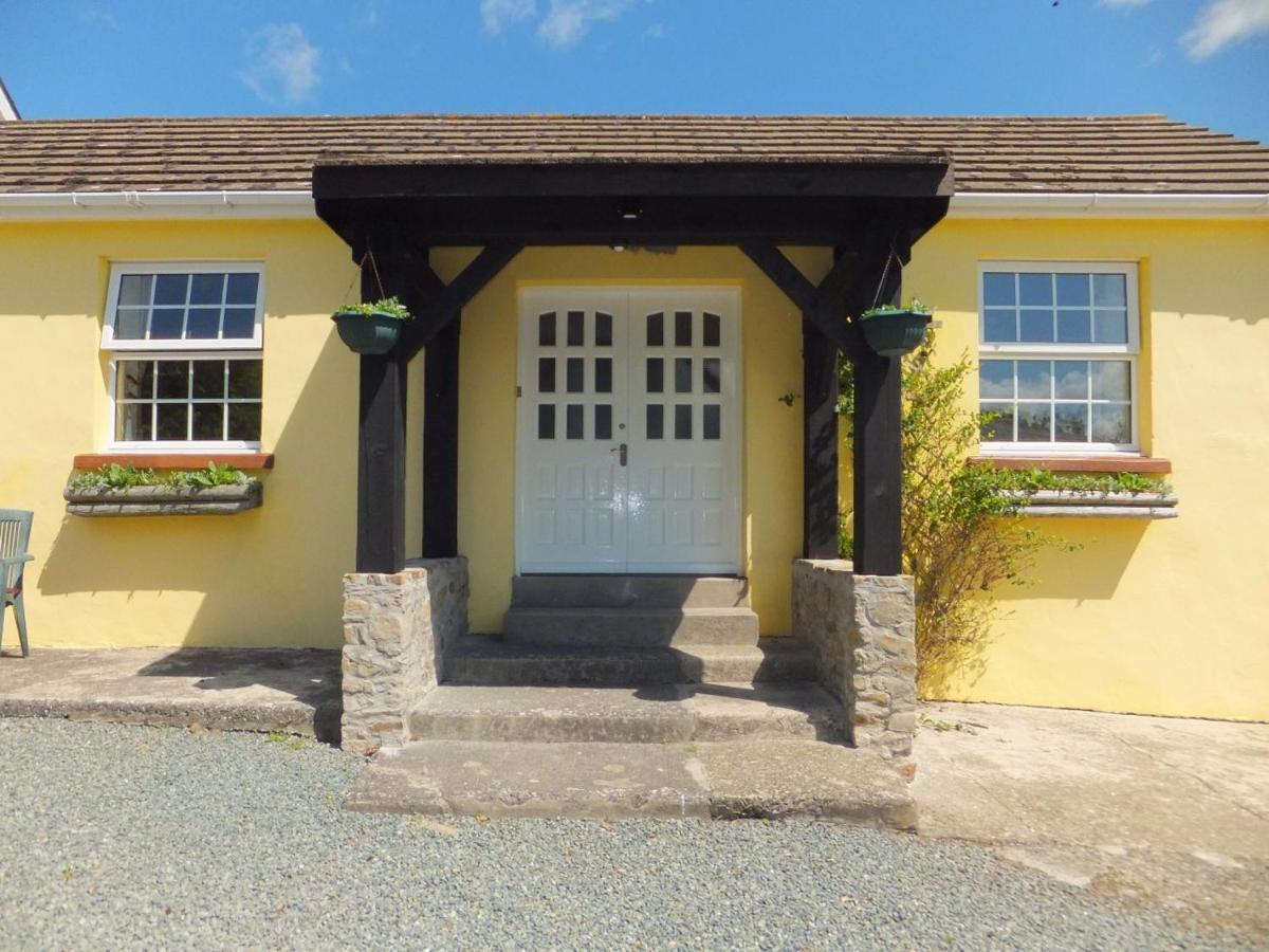 North Headborough Bed and Breakfast Haverfordwest Exteriör bild