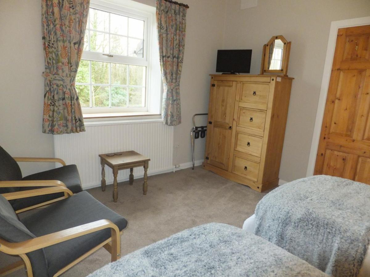 North Headborough Bed and Breakfast Haverfordwest Exteriör bild